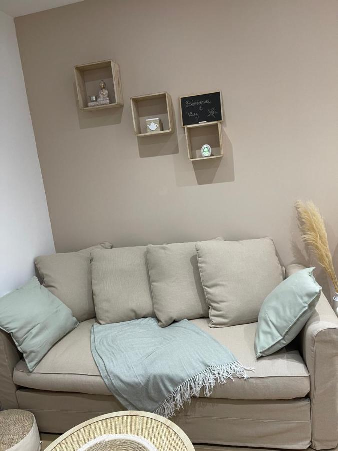 비시 Adelyna Cosy 아파트 외부 사진